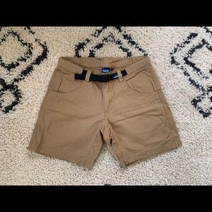 Men’s Kavu khaki shorts